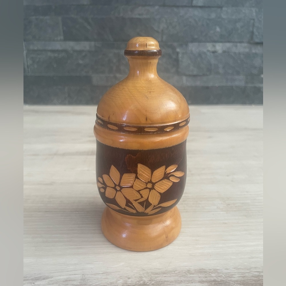 Vintage Hand Carved Italian Wood Trinket Pot/Dish